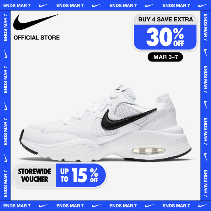 Plain white nikes discount womens