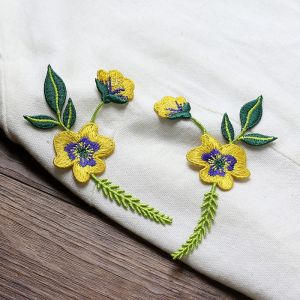 2-6pcs Exquisite Flower Hand Sewn Embroidery Patch Premium Cloth Ornament For Notebook Clothing Handbag Non Adhesive Style