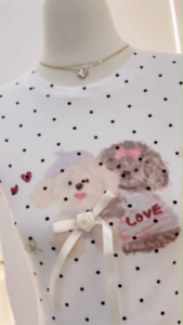 3 สี - เสื้อครอปคอกลมแขนเต่อ ลายจุด พิมพ์ลายน่ารักแต่งโบว์ที่อก งานน่ารัก ผ้านิ่ม เกาหลีสุดๆ G-rose (G034)