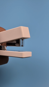 Deli NS084 Nusign Stapler Up to 20 Sheets 24/6 & 26/6
