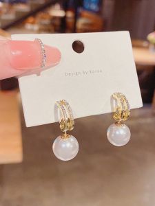 ต่างหูไข่มุกน้ำจืดหลายชิ้น S925 ตะขอเงินสำหรับผู้หญิง ต่างหูแบบสวมใส่ได้หลายครั้ง ดีไซน์ทันสมัย สุดเก๋ไก๋