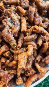 Usus Crispy Pedas 500gr: Cemilan Bikin Nagih