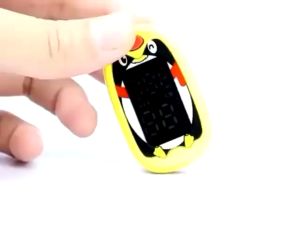 Pulse Fingertip Oximeter Bayi Dan Anak SpO2 Kadar Darah Oksigen