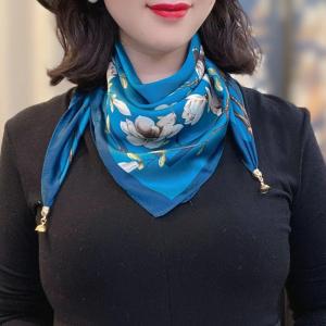 Khăn Choàng Lụa Đa Năng Chống Nắng Cho Phụ Nữ Mùa Thu 2024 Khăn Choàng Lụa Kiểu Hàn Quốc Có Khóa Từ Cho Phụ Nữ