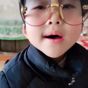 Kacamata Hitam Anak Model Beruang High Quality Import