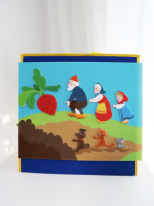 Farmer Pulls up Carrot Felt Teaching Aids Story Picture Book Early Education Enlightenment Toys for Children in Classroom Teaching