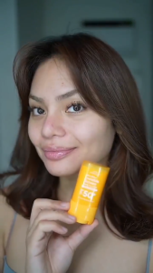 Invisible Sunscreen Stick - Zero Shine Spf 50 Pa++++ 20g - Minimizes Pores Matte Texture Non-Sticky Lightweight And Portable