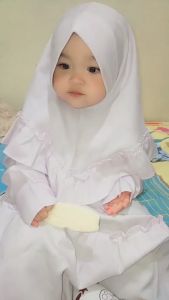 Edisi Busana Muslim Anak: Gamis Anak Sekolah Warna Putih & Gamis Anak Manasik Haji COD