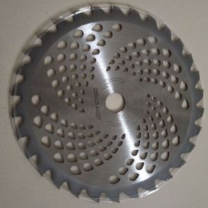 ใบมีดตัดหญ้า ใบวงเดือน 10 นิ้ว16 24 30 40 ฟัน ใบ 12 นิ้ว