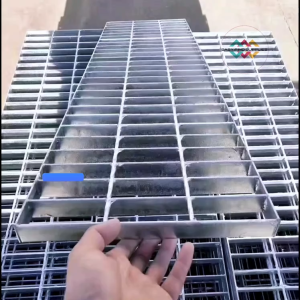 STEEL GRATING (HOT DIPPED GALVANIZED) FOR MAN HOLE COVER DRAINAGE COVER STAIRS THREAD PRODUCT SIZE: 20x100cm AND 30x100cm