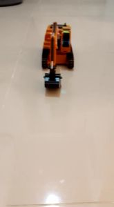 Remote Control Beko Excavator Crawler 2.4Ghz: Mainan Edukasi Anak SNI