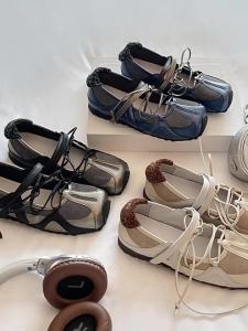 Ballet Style Round Toe Slip-on Flats