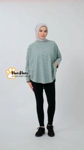 Kaos Salur Mayumi Stripe Batwing Atasan Panjang Olahraga