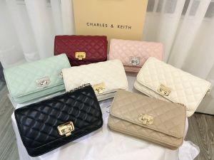 [ẢNH THẬT] Túi Đeo Vai & Đeo Chéo Chần Bông Ô Trám Khoá Gập Size 20 BẢNG MÀU MỚI 2023