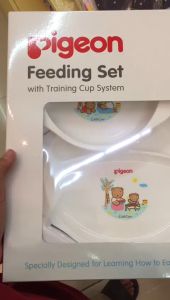 Set Pakan Pigeon Besar dengan Gelas Pelatihan untuk Bayi