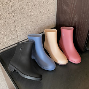 รองเท้าบูทกันฝนผู้หญิง กันน้ำ กันคราบ กันลื่นและทนต่อการสึกหรอ นุ่มและเบา ซับในผ้าก๊อซ รองเท้าทำงานวันฝนตก