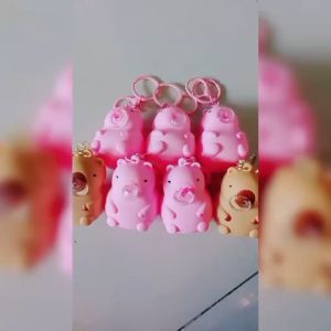 GANTUNGAN KUNCI karakter KAPIBARA meniup gelembung unik menarik dan original