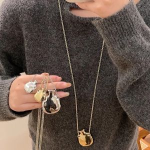 Unique Design Metal Wine Bottle Necklace Women Long Sweater Chain Hoodie Chain Accessory Autumn Winter Vintage Pendent Neckpiece