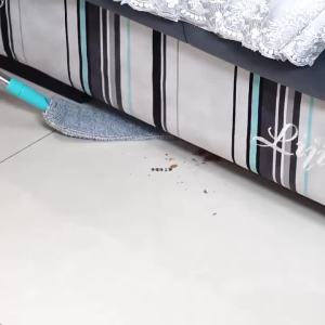 1pcs Set Washable Under-Bed Dust Cleaner with 1/2 Replacement Cloths Extendable Gap Dusting Brush Durable Floor Dusting Brush