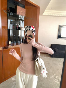 เสื้อยืดคอกลมแขนยาวสีพื้นสำหรับผู้หญิง ทรงเข้ารูป ฤดูใบไม้ผลิและฤดูใบไม้ร่วง สไตล์เกาหลี เสื้อชั้นในแบบลำลอง เสื้อผ้าทำงาน