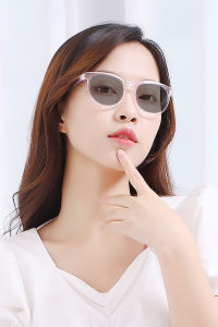 Photochromic Reading Glasses for Women Ultra-light Tr90 FrameTinted Presbyopia Eyeglass Diopters: To +4.0