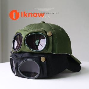I know Pilot-Style Baseball Cap with Detachable Goggles - Fashionable Sun Protection for Men