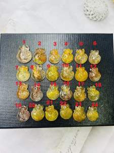 (Nhiều Mẫu)Mặt dây chuyền Hồ Ly Chín Đuôi Thạch Anh Tóc Vàng Loại đẹp size 2cm cho mệnh Kim và Thổ