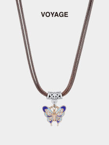 Double-Layer Butterfly Pendant Necklace Womens Luxury Vintage New Chinese Style Lockbone Chain Summer Accessory Leather Rope