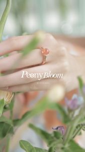 Mizuchol สร้อยเงินแท้ชุบ Rose Gold Peony Bloom Necklace ประดับพลอย Sunstone