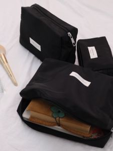 Portable Travel Fancy Black Waterproof Cosmetics Bag Cosmetics Bag Nylon Bag Wash Bag Large Capacity Liner