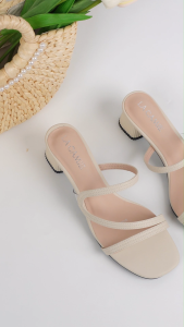 Dép cao gót mũi vuông thiết kế quai mảnh xếp chéo tinh tế chất liệu da thương hiệu La Camie GC5B0087