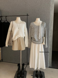 Ladies Loose Long Sleeve Sweater Soft Cozy Korean Style Autumn Early Season Knitted Shirt Comfortable Warm round Neck Thermal