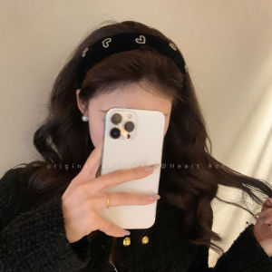 Black Velvet Heart Shaped Hairband Womens Stylish Versatile Fashionable Hair Accessories Alluring Hair Clip Headwear