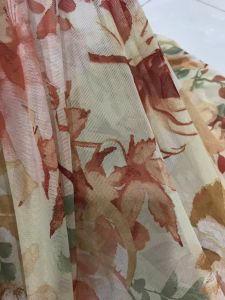 vải thun lưới hoa màu kem co dãn 4 chiều _( khổ 1m6) may đầm váy áo thiết kế vv