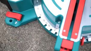 TOTAL แท่นเลื่อยองศา 10 นิ้ว 1800 วัตต์ รุ่น TS42152557 (MITRE SAW)