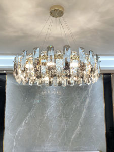 Luxurious Crystal Chandelier