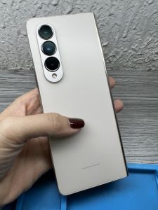 Dán Dẻo PPF mặt lưng SAMSUNG Z Fold 4 / Z Flip 4 / Z Flip 3 5G / Z Fold 3 5G. Bảo vệ máy chống trầy xước toàn diện