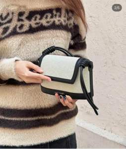 Túi CN K Đeo Chéo Đeo Vai Canvas Size 21cm (Auth Tuồn)