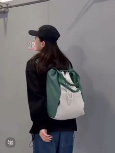 Less More tough and super large drawstring shoulder carry style backpack 可肩背牛津防水耐用大容量背包可当电脑包