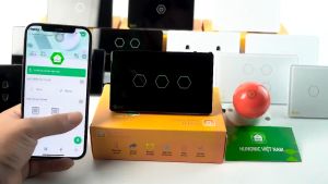 Công tắc cảm ứng Hunonic Datic 1-2-3-4 nút kết nối Wifi điều khiển mọi thiết bị từ xa qua điện thoại - Hàng Chính Hãng - Bảo hành 12 tháng lỗi bảo hành tận nhà