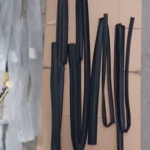 Gioăng/ron trượt kính cánh cửa Toyota Vios 2003-2006