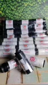 12 gulung Benang Jahit Hitam dan Putih