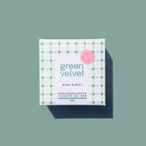 Green Velvet | Salt Soap: Basil & Mint - สบู่ดอกเกลือสูตรวีแกน จากส่วนผสมธรรมชาติ กลิ่นหอมผ่อนคลาย เพื่อผิวชุ่มชื่นและสมดุลย์ พร้อมลดแบคทีเรียและกลิ่นตัว