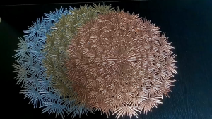 Gold Unique Design PVC Placemat Hollow Out Leaf Flower Table Mat for Dining Table Kitchen Dining Table Decoration