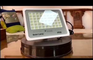 Lampu tenaga surya super terang outdoor 1000W 24 Jam Otomatis 0 Biaya listrik Tahan air IP67
