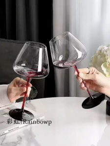 พร้อมส่งจากไทย แก้วไวน์ แก้วไวน์แดง (ก้านแดง) ทรงลูกแพร์ (ก้นนูน) งานสวยหรูหรา ของตกแต่งบ้าน