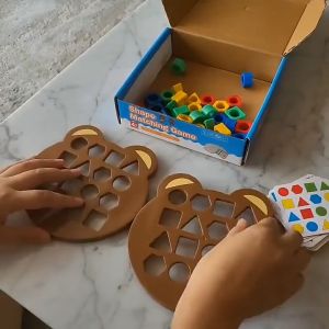 【ForeverBest】จัดส่งจากกรุงเทพ ของเล่นจับคู่รูปทรงเรขาคณิต ฝึกสมาธิ ของเล่นเพื่อการศึกษา สําหรับเด็กปฐมวัย ของเล่นเด็ก