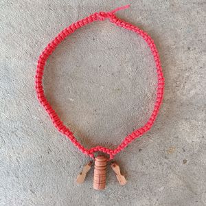 ปลอกคอบักขิดไม้(เชือกถักสีแดง) ปลอกคอวัว กระดิ่งวัว บักขิดไม้ใส่คอวัว