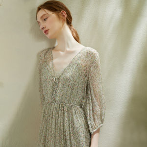 Miccbeirn | Miccbeirn Silk V-neck Bubble Sleeve Dress Elegant Ladylike Forest System French Sweet Girl Midi Dress Summer Season