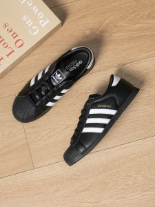 adidas | Giày Thể Thao Mỏng Màu Đen Mới